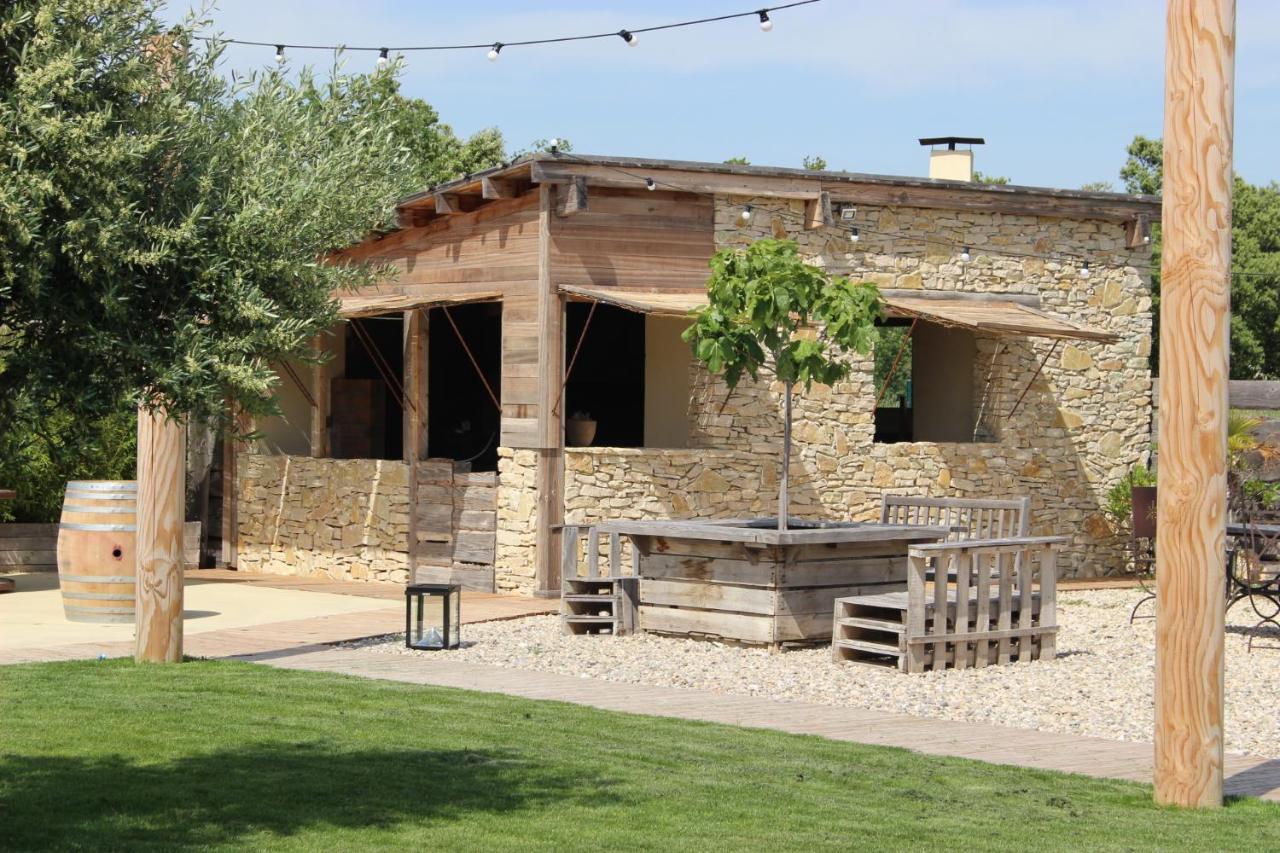 Lodges En Provence - Ecogites & Restaurant Insolites Richerenches Zewnętrze zdjęcie