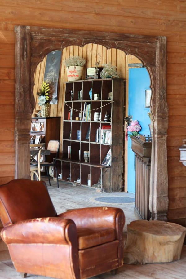 Lodges En Provence - Ecogites & Restaurant Insolites Richerenches Zewnętrze zdjęcie