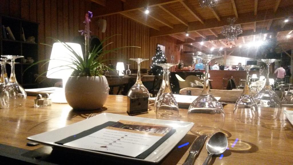 Lodges En Provence - Ecogites & Restaurant Insolites Richerenches Zewnętrze zdjęcie