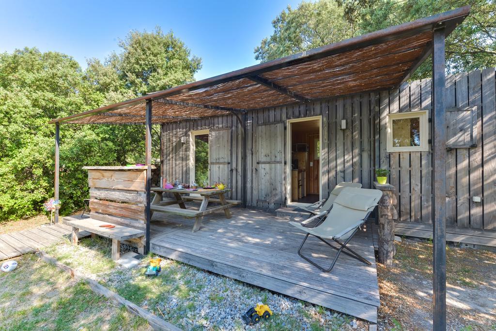 Lodges En Provence - Ecogites & Restaurant Insolites Richerenches Zewnętrze zdjęcie